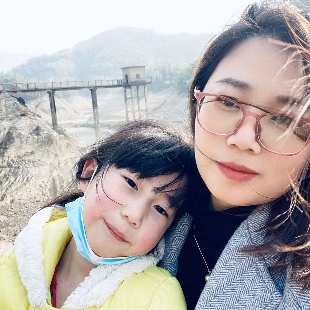 @小菌子