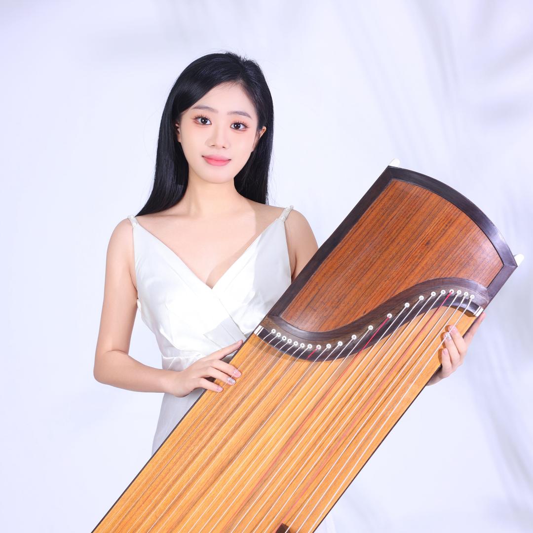 聂老师教古筝