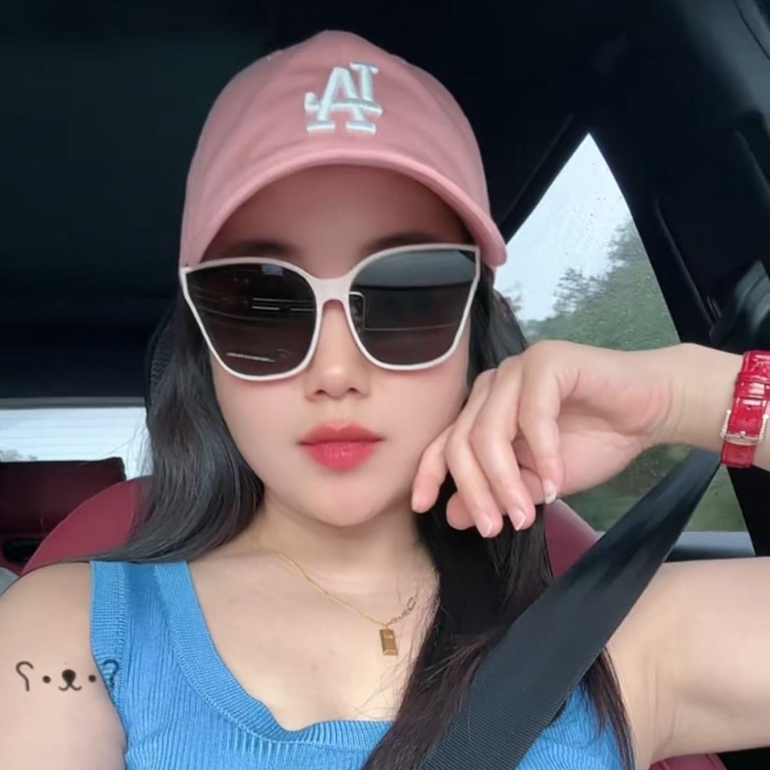 只愿一人爱我💕