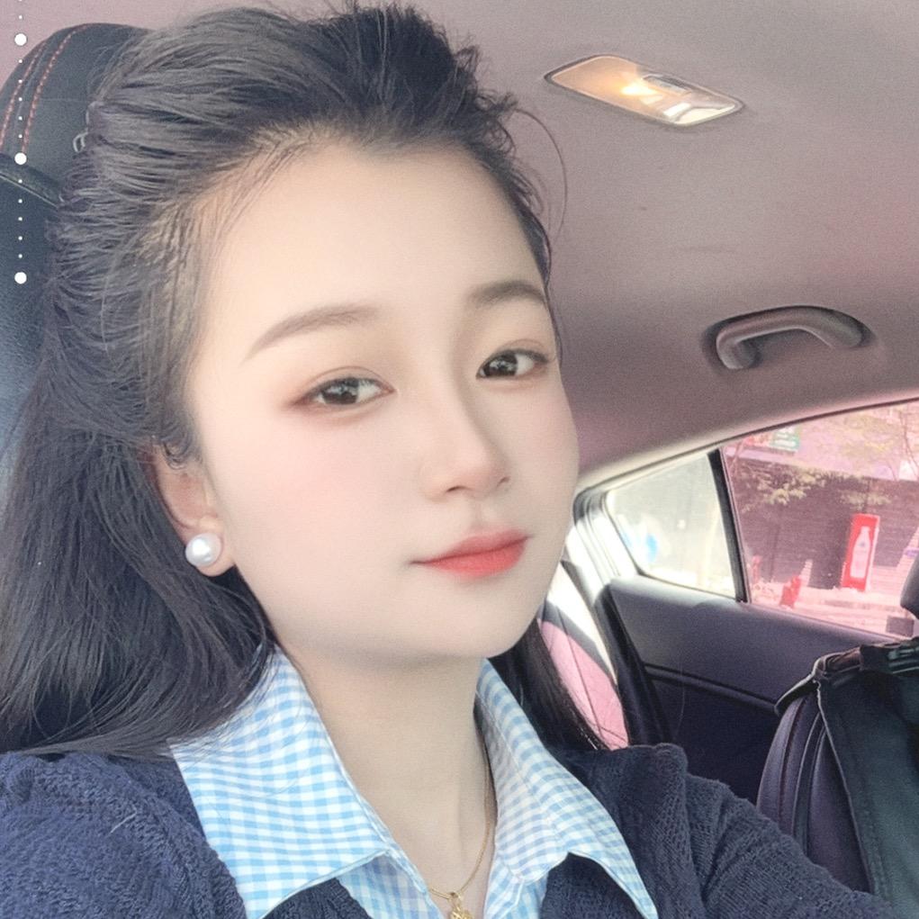 @何小姐
