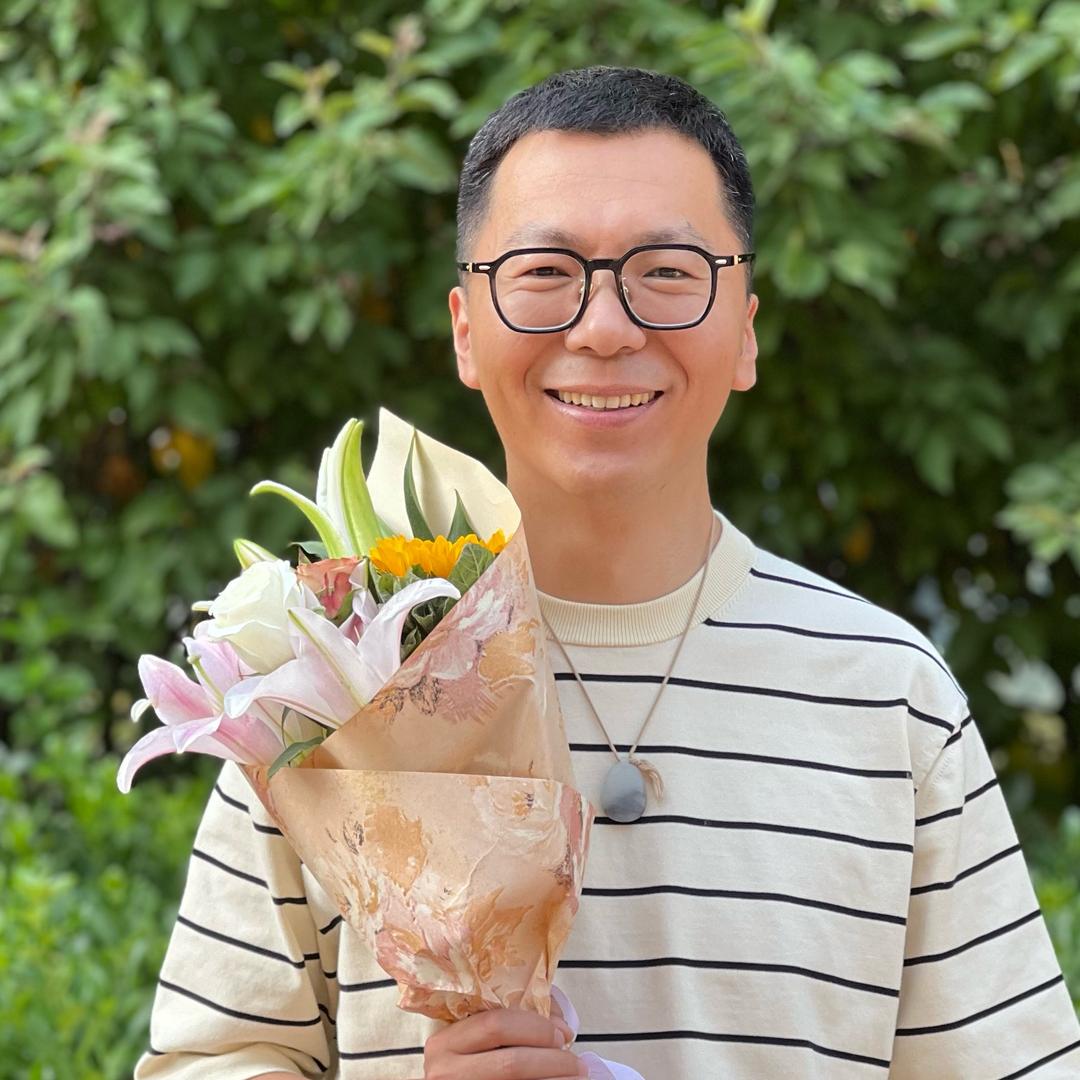 大地造物玉石珠宝