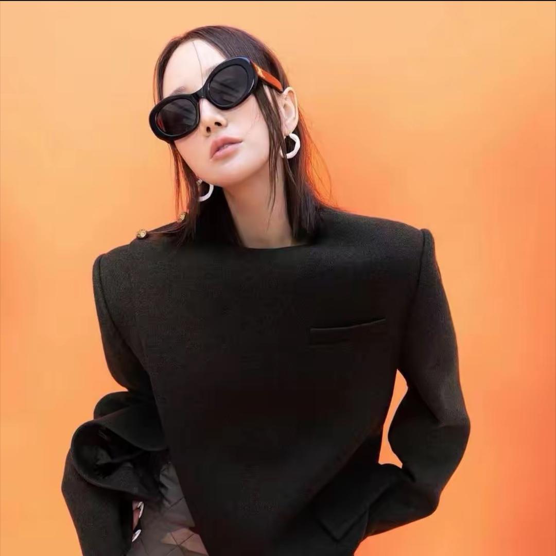 洛哥（时尚穿搭）