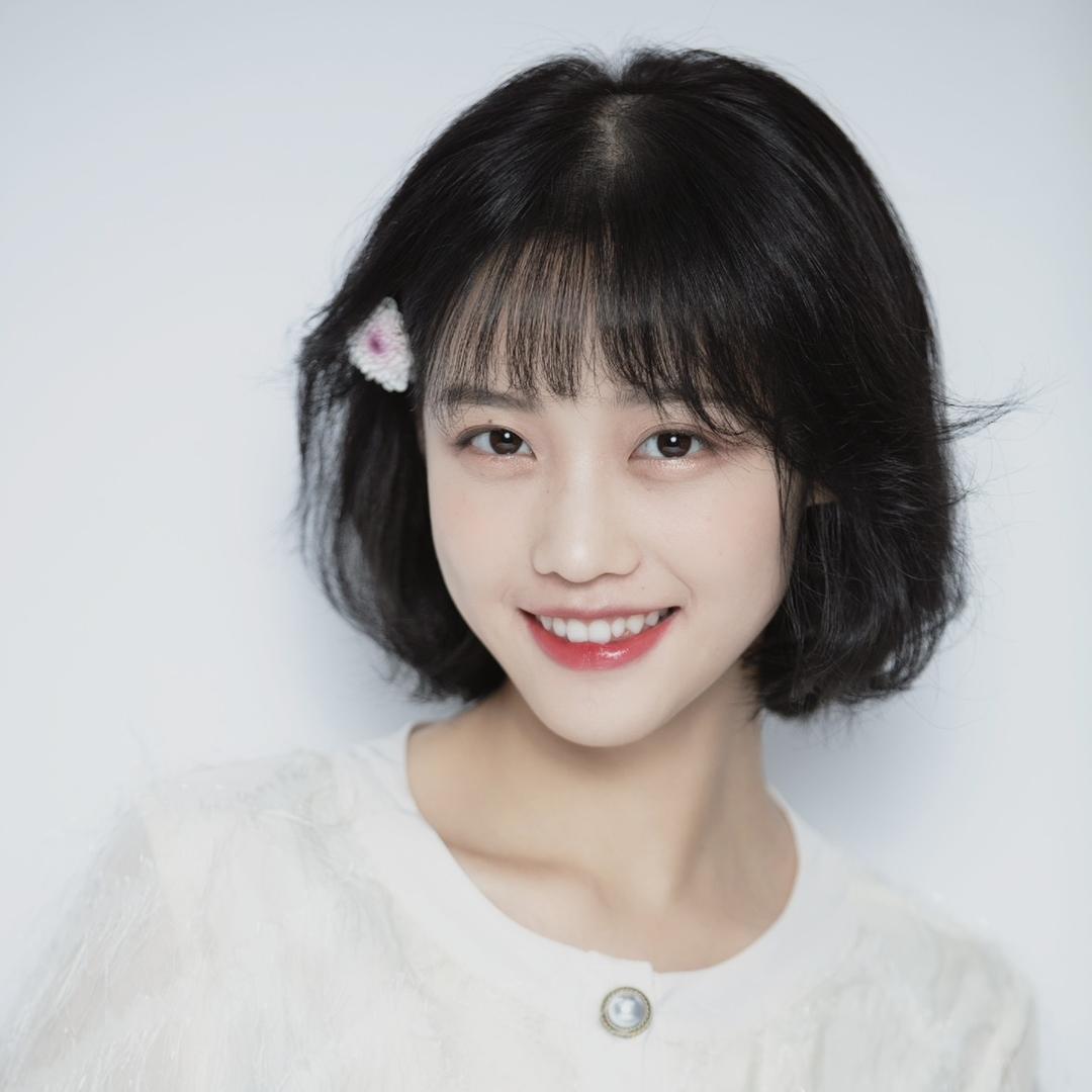 龚芳妮NiNi