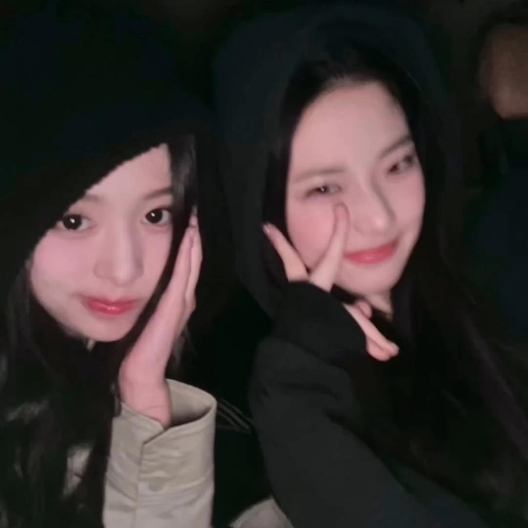 郑🦋与瑠花💗（见过宝怪版）