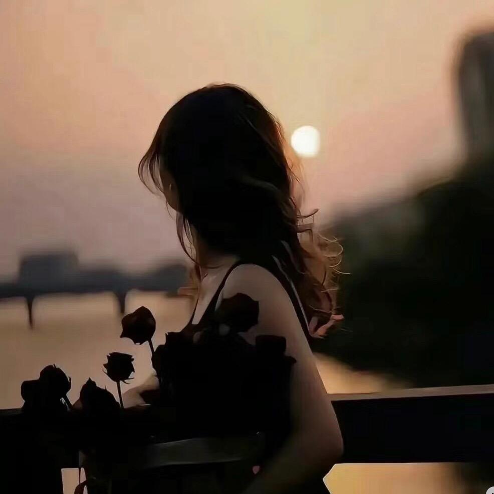 萌小萌的小铺子uHO