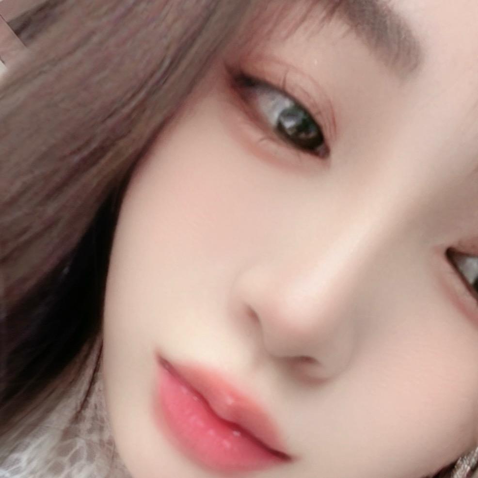 ₊☁₊⁺落落大方