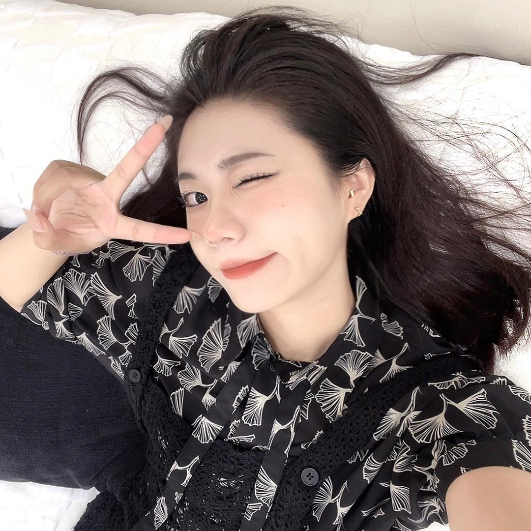 听两遍闹钟才能起床