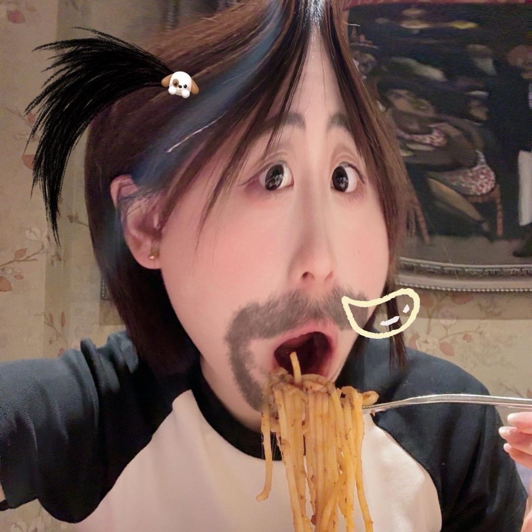 楠楠大王😈