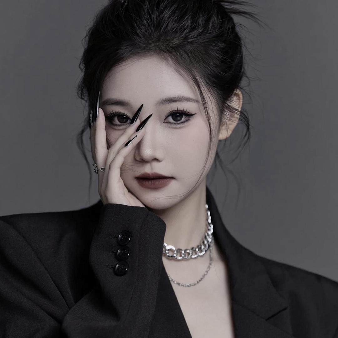 @￴ ￴￴￴ ￴￴ ︎ ￴￴￴ ￴