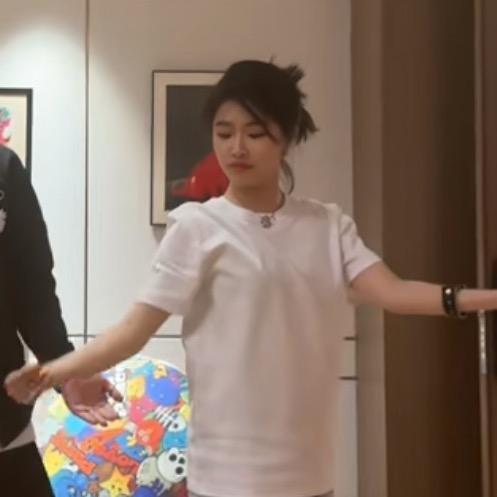 小黄·红绿灯的黄