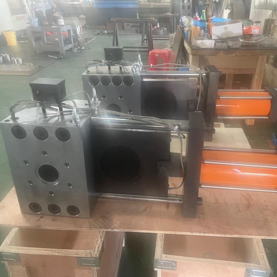 台州市黄岩洪武模具厂