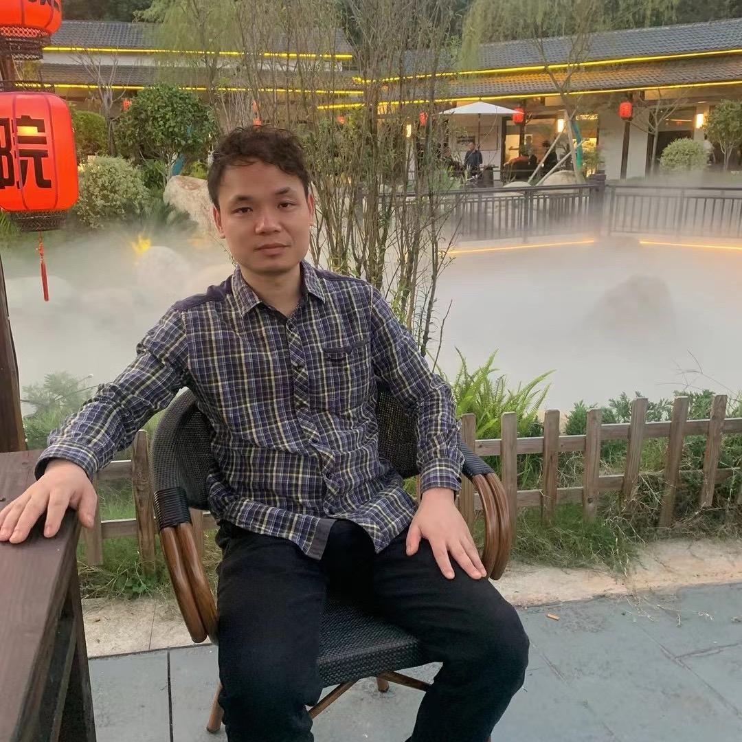 被辣酱鸭耽误的文艺青年。