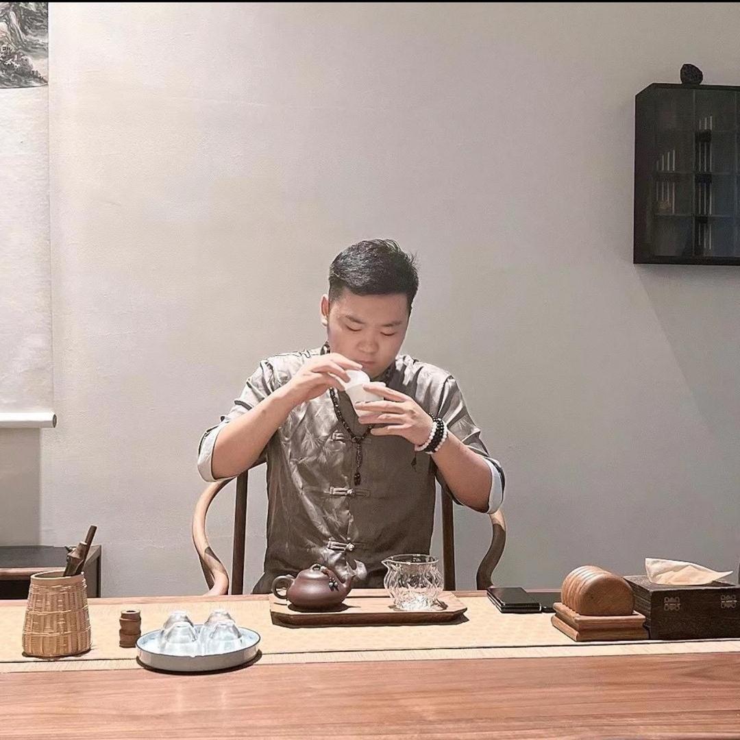 无二先生