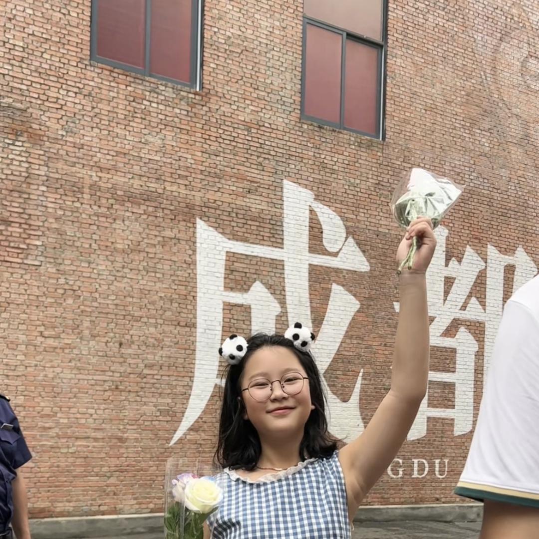 洛一一童装