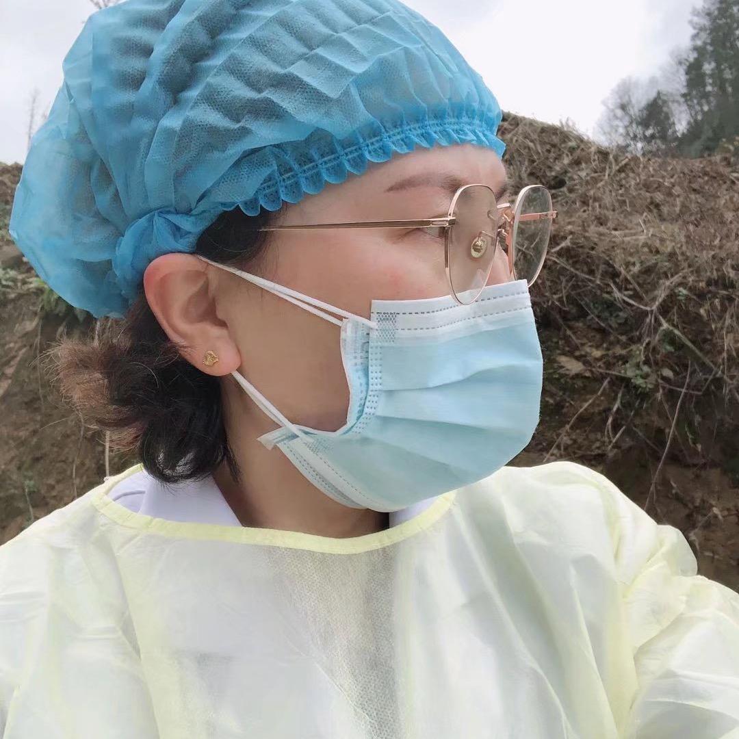 痴情的🐷🐷（珊珊）