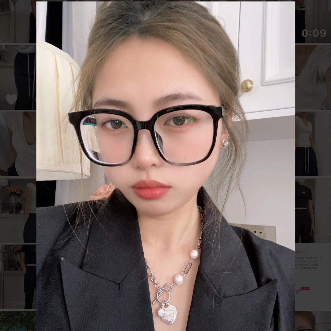 嘉兴岚娜LANNA女装