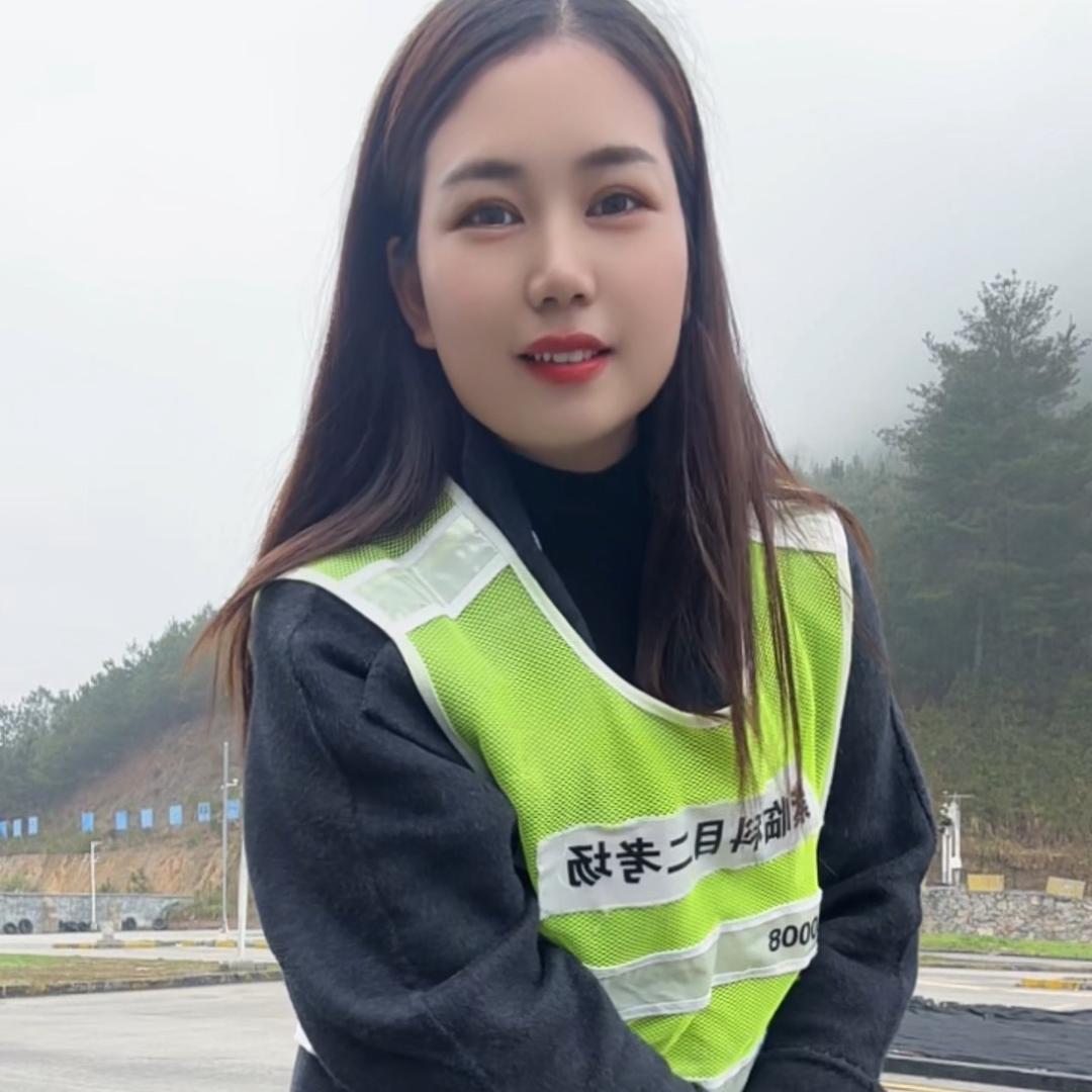 安顺紫云驾校～伍敏