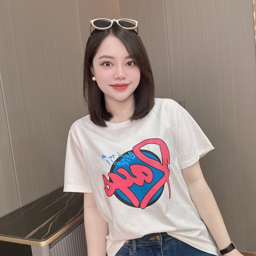 御妍婷女装店精品定制