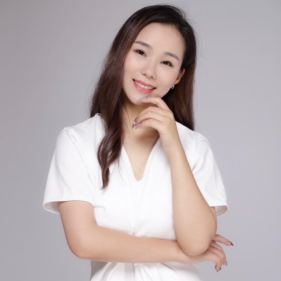 语菲初彩美甲：小舒
