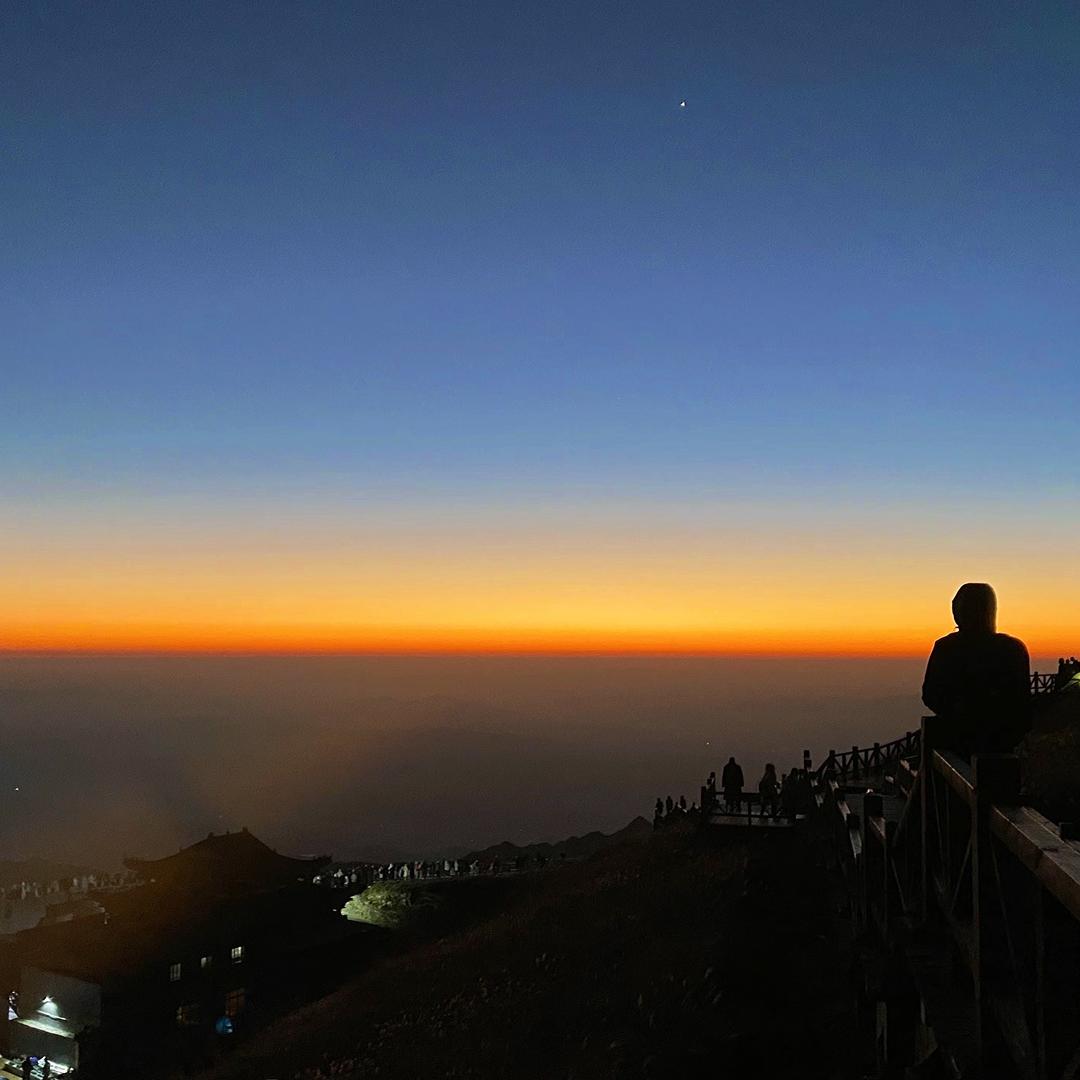 甬圣保罗衬衫专柜