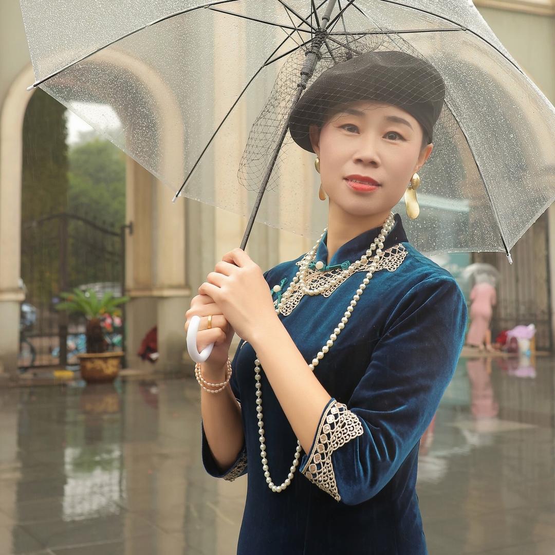 李白🇨🇳炫零食