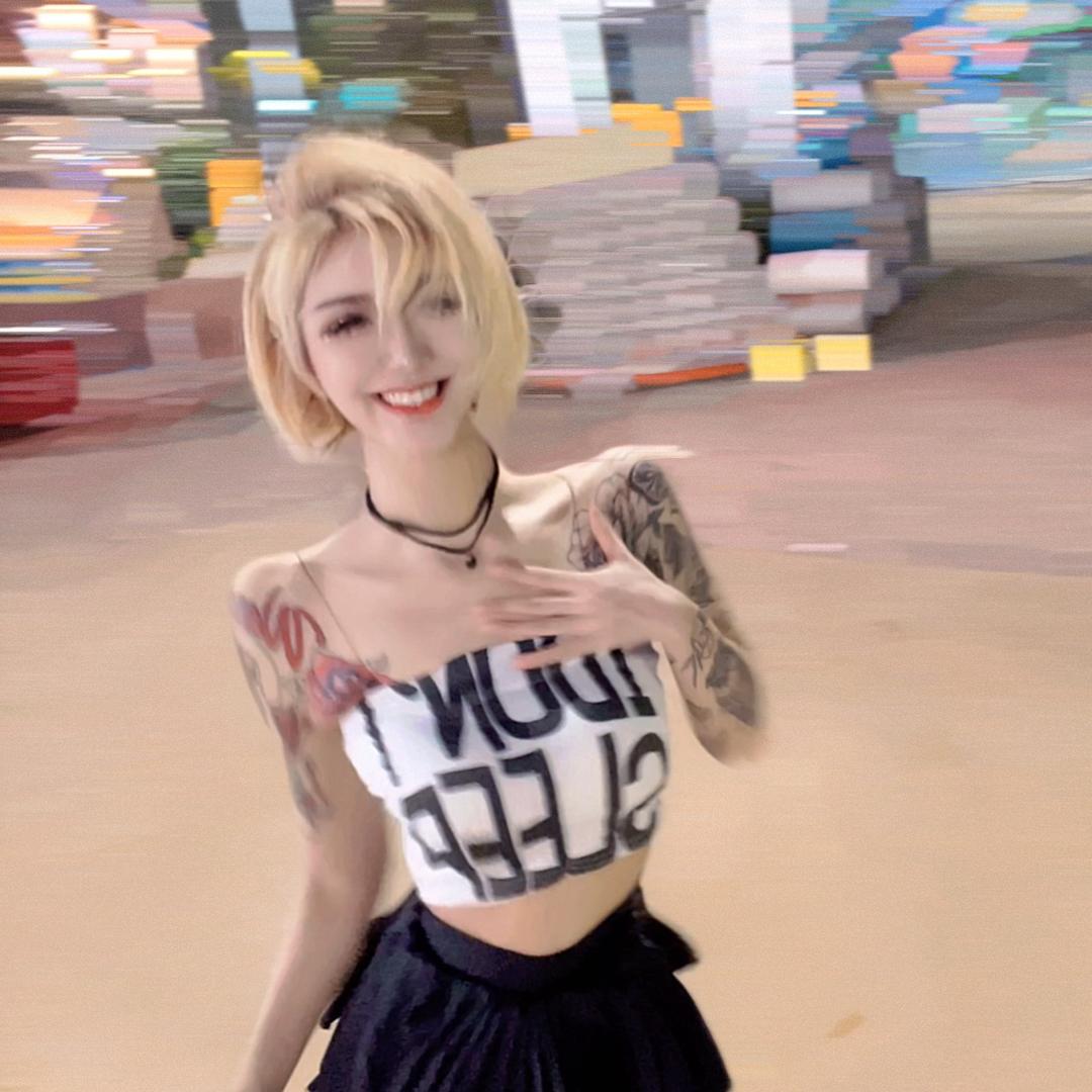 金发女孩COCO周小希