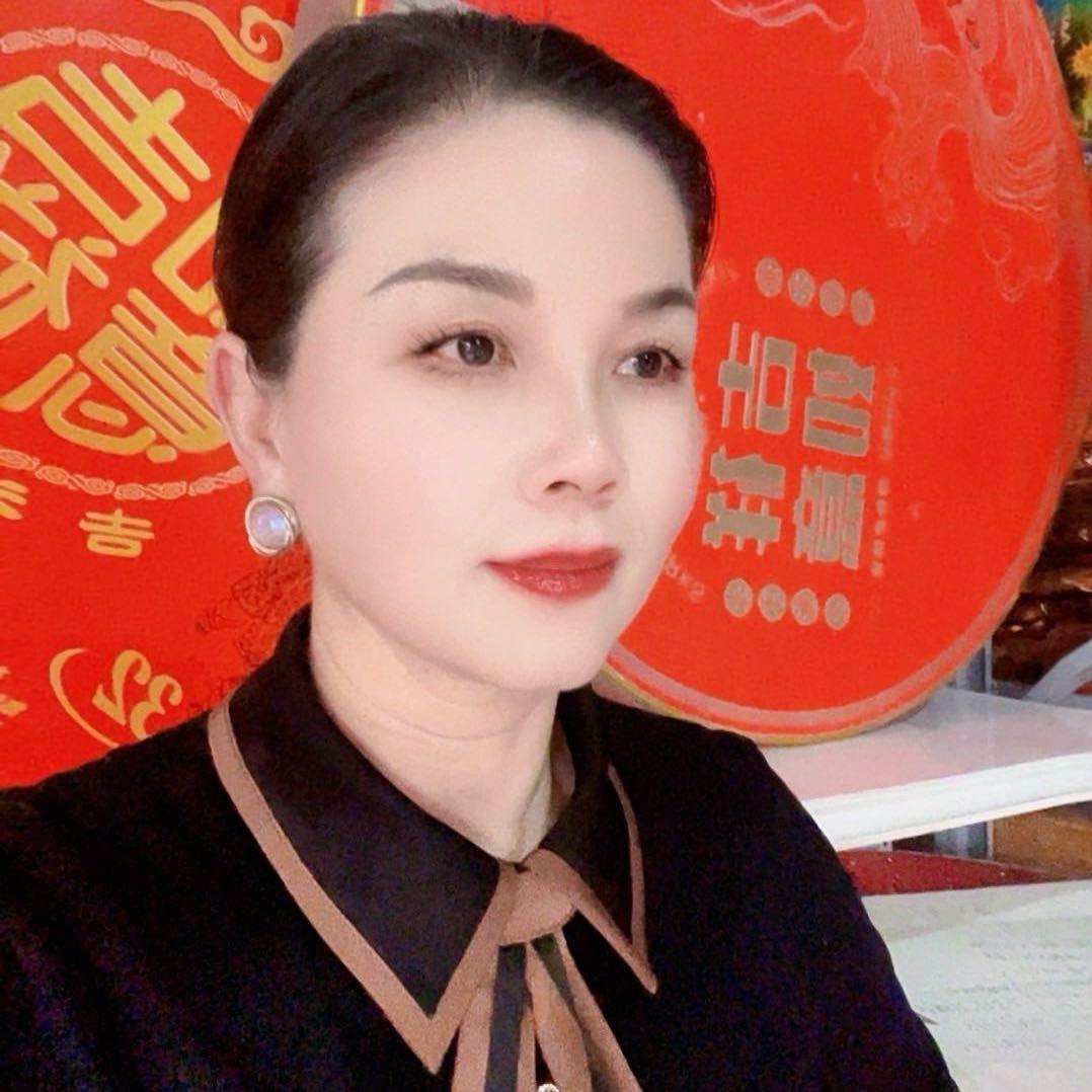 丁集超市云姐