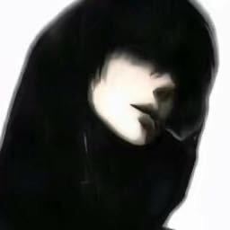 李