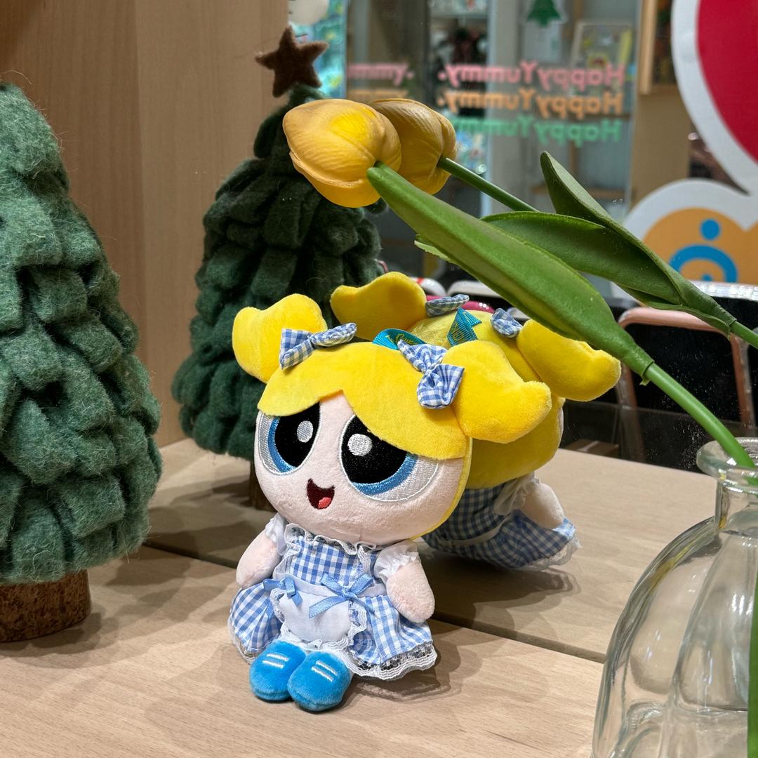 李盐盐暴揍蟑螂