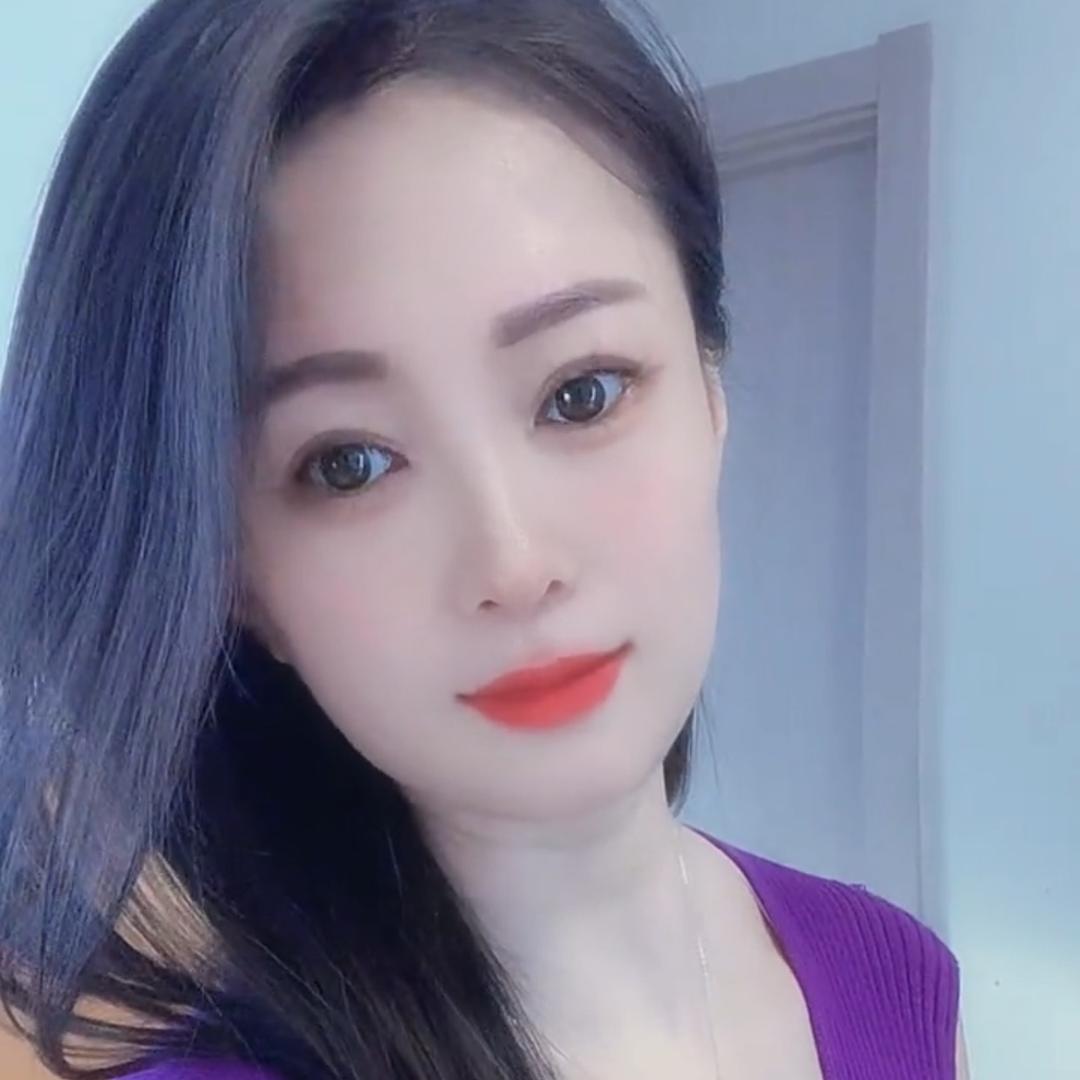 莉子.