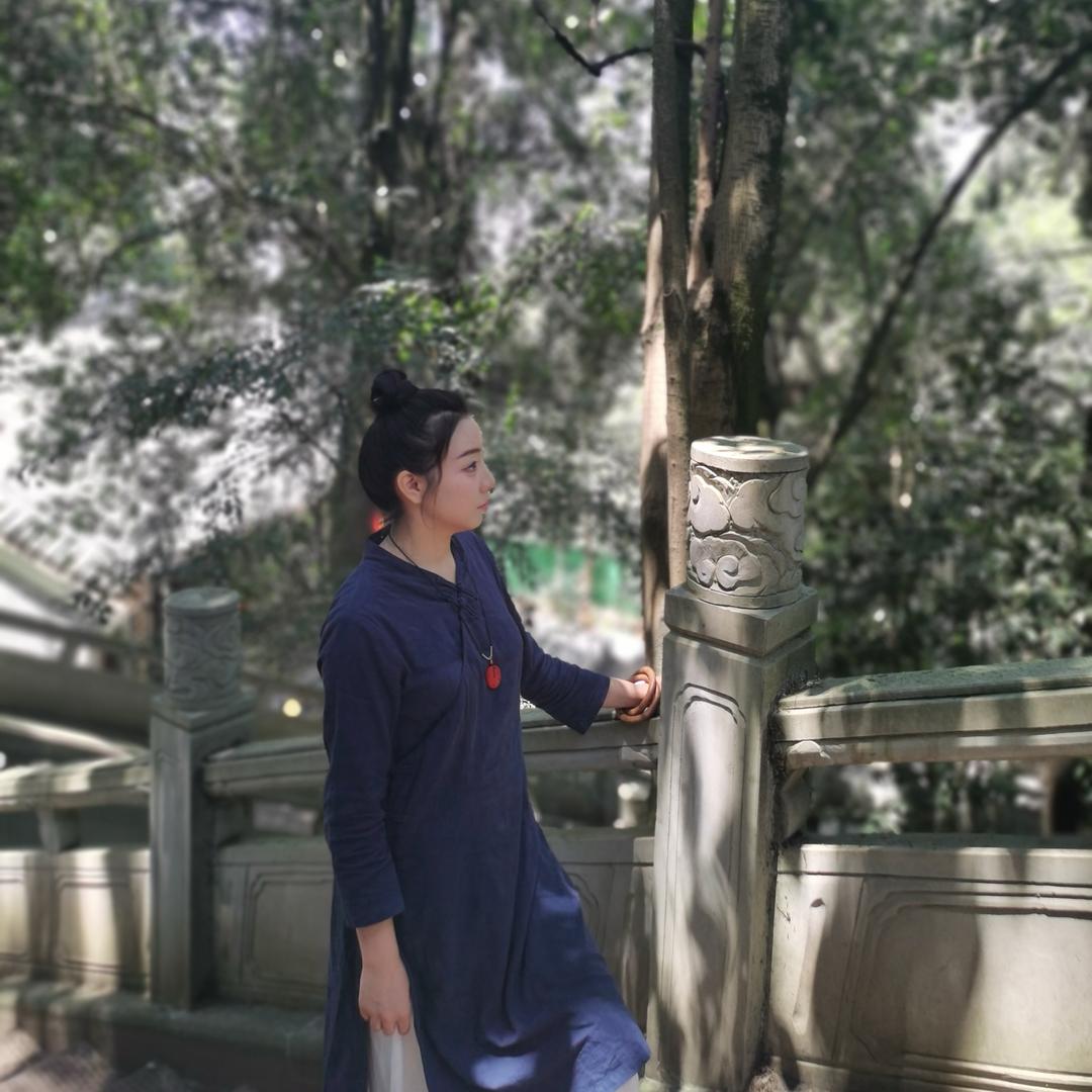 青城山小师妹（信字辈信然）