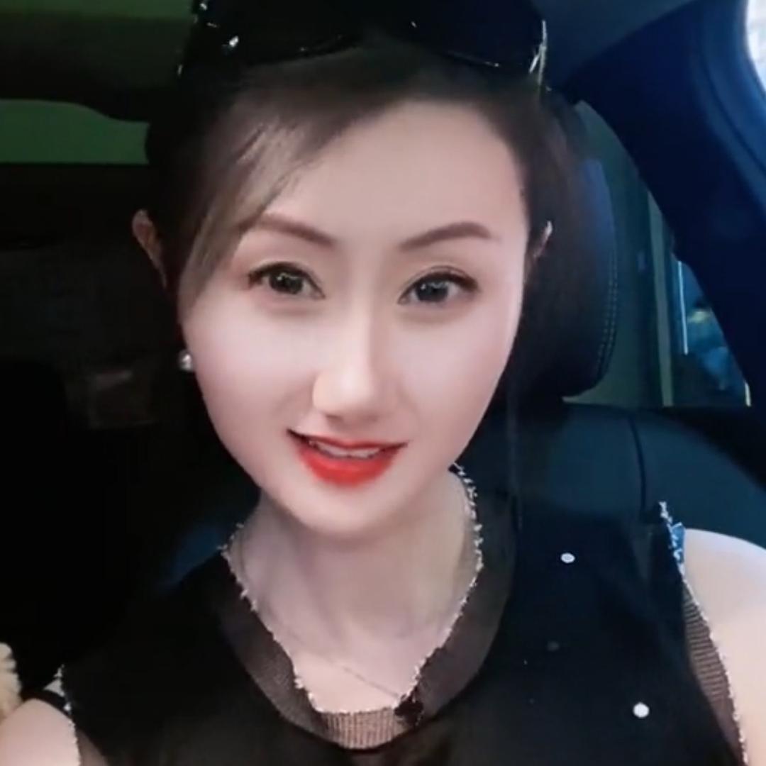 佳亦