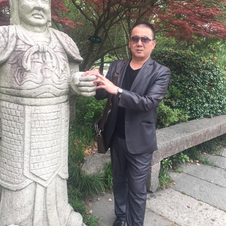 白云