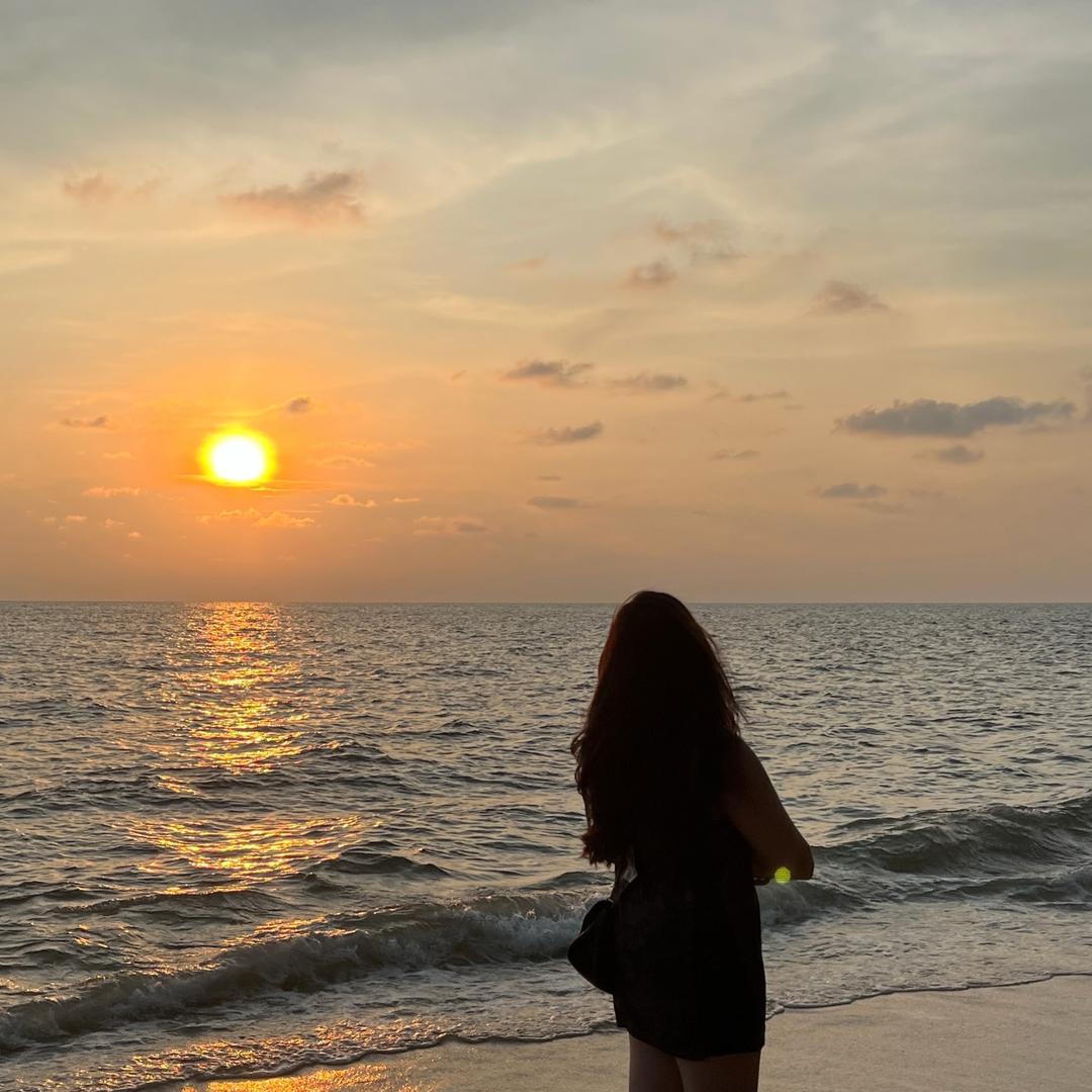 小绮陪拍/喝酒｜营业中📷