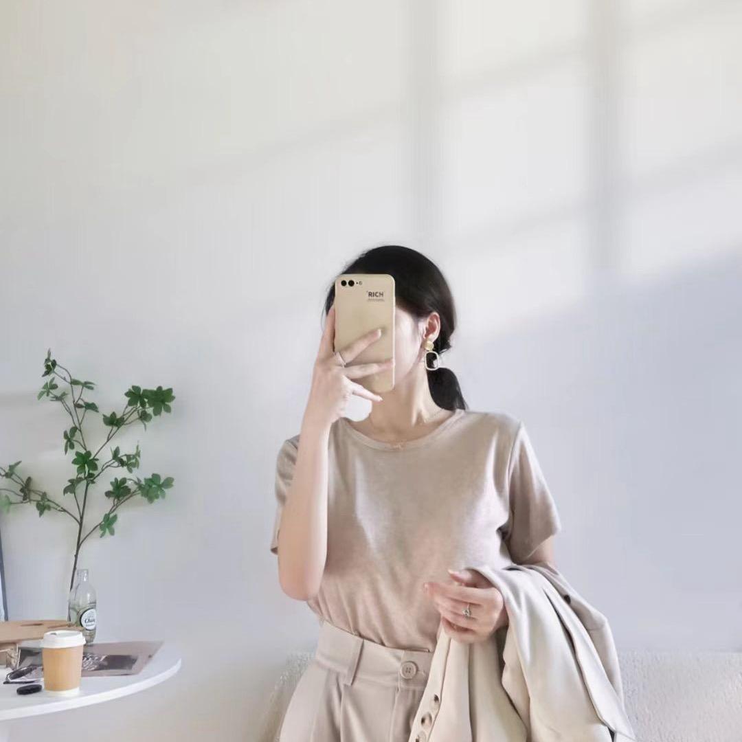 悠彩大码女装工厂店