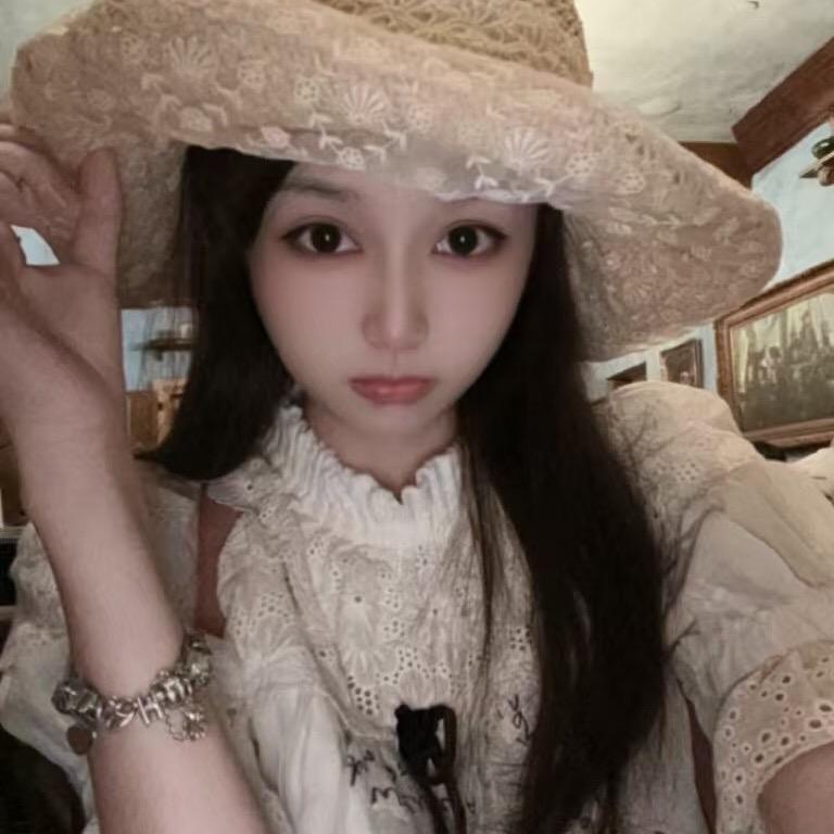 小阿妹在中缅