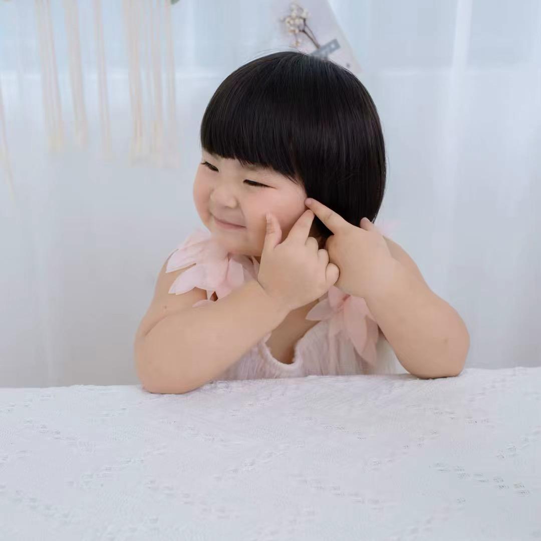 敬瀚妹妹