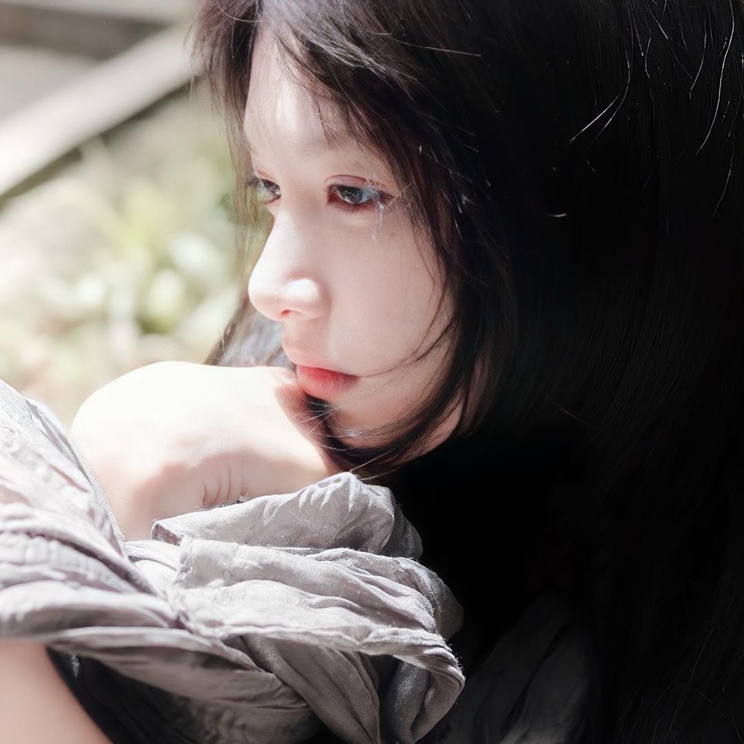 社恐躲进老鼠洞