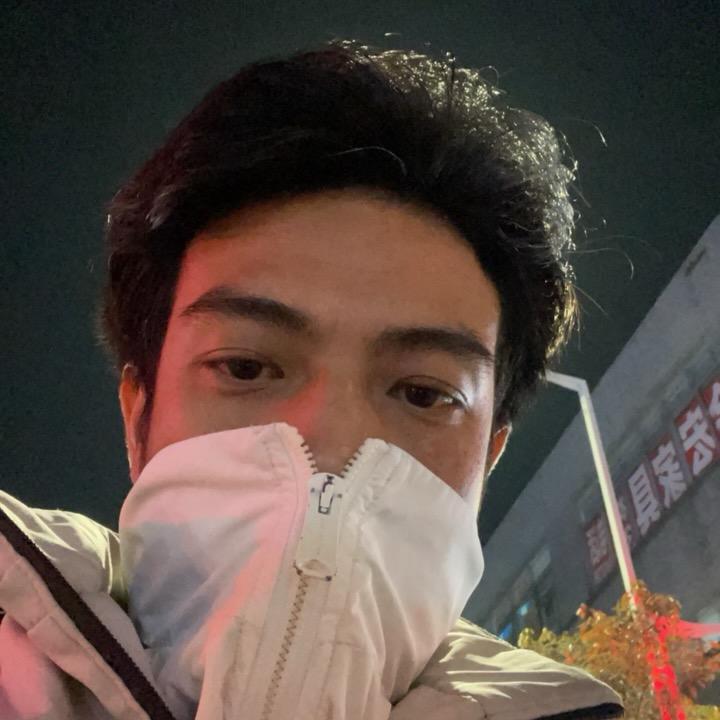 小伟（48酒吧营销）