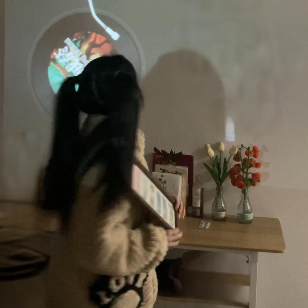 ꪔ̤̫⁷⁷⁷ꪔ̤̫