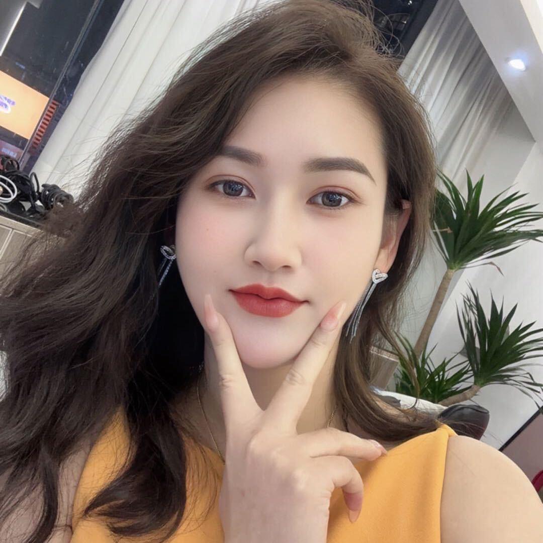 三只猪❤️的一家人