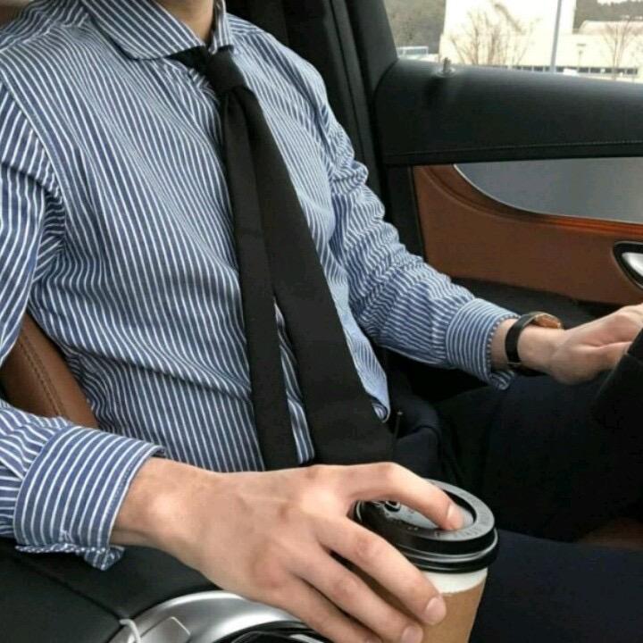 杨圥玍.