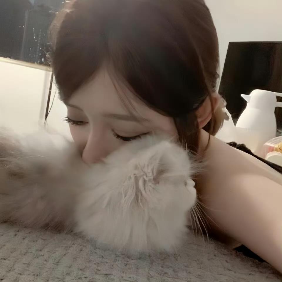 欣叙春光欲坠