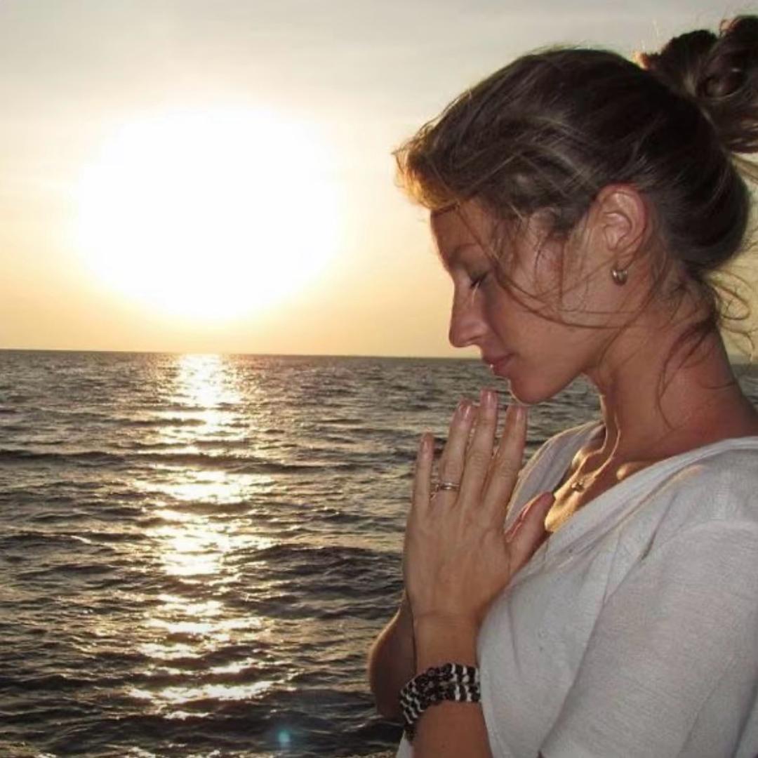 Deyin唱得越来越好