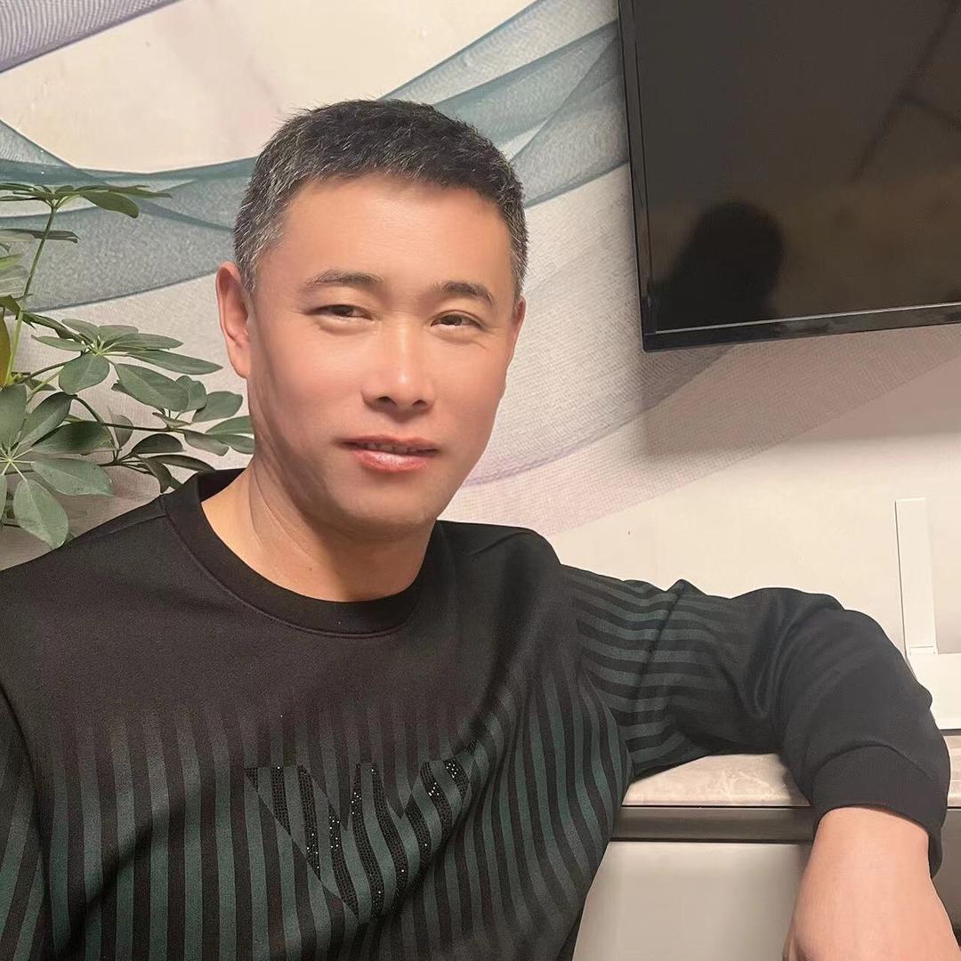 刘哥*