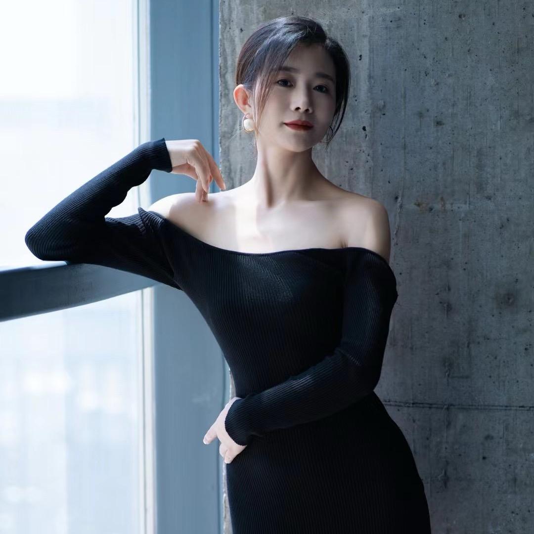 粉墨普拉提体态美学
