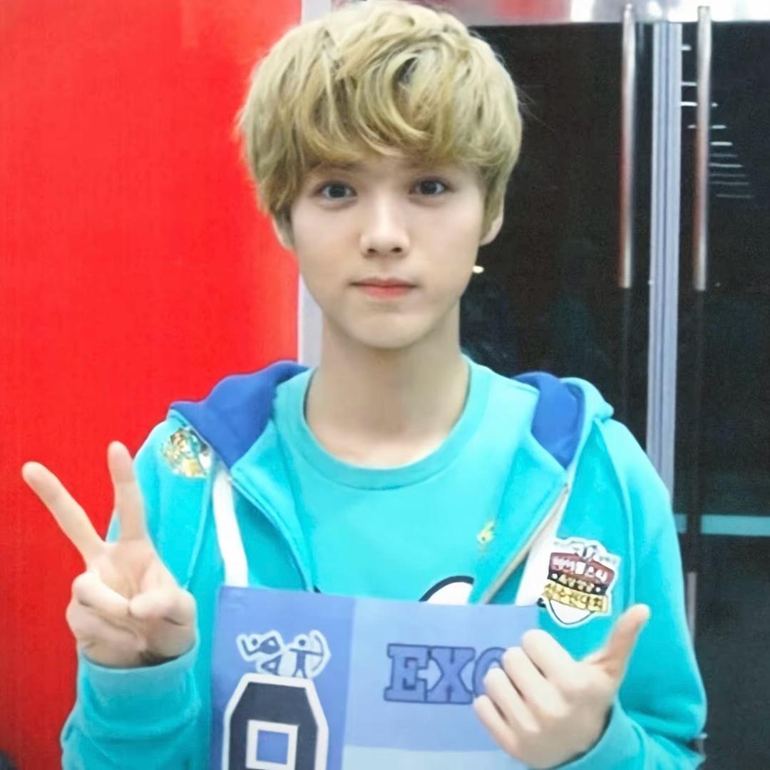 一天能喝十杯水