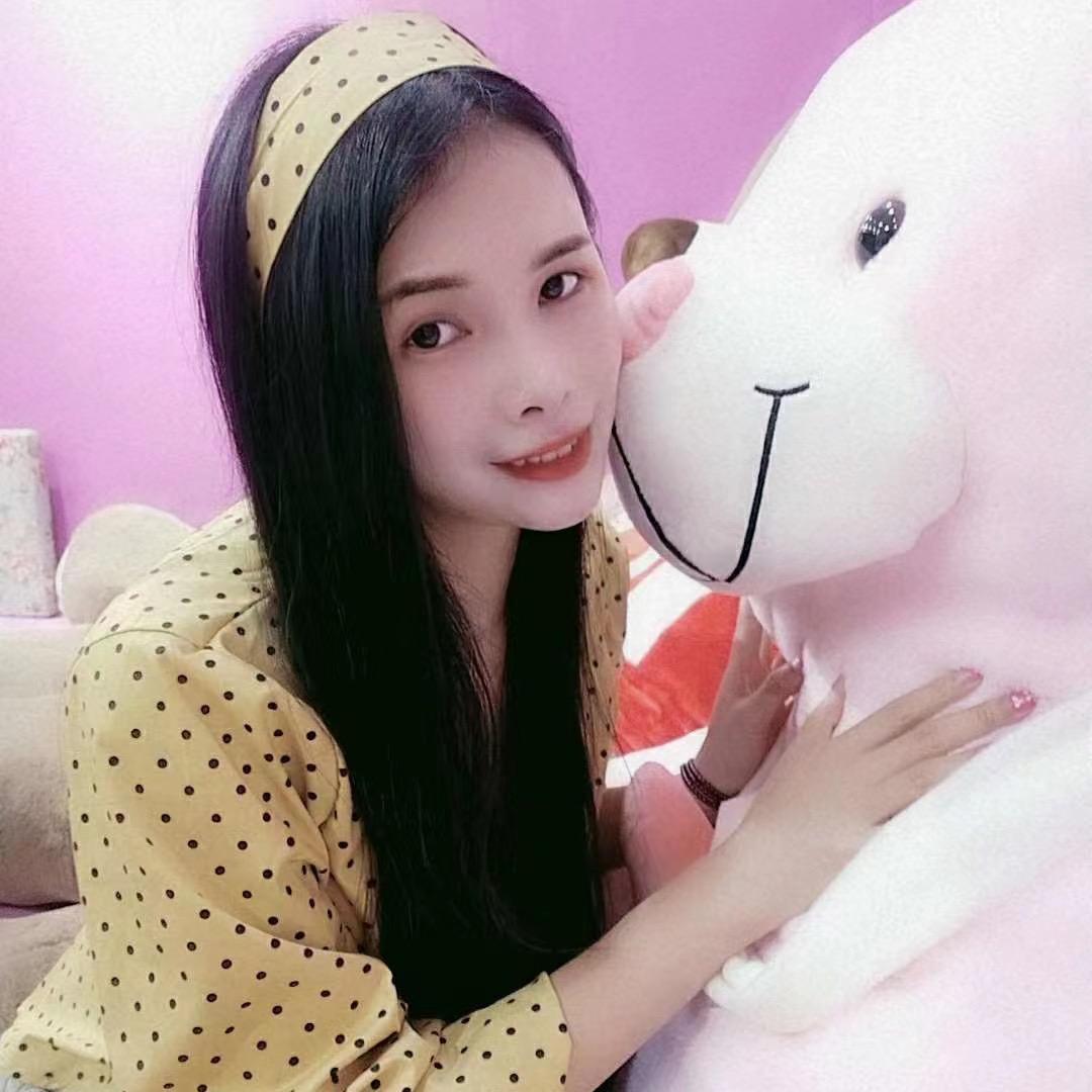 苹苹女装工厂店