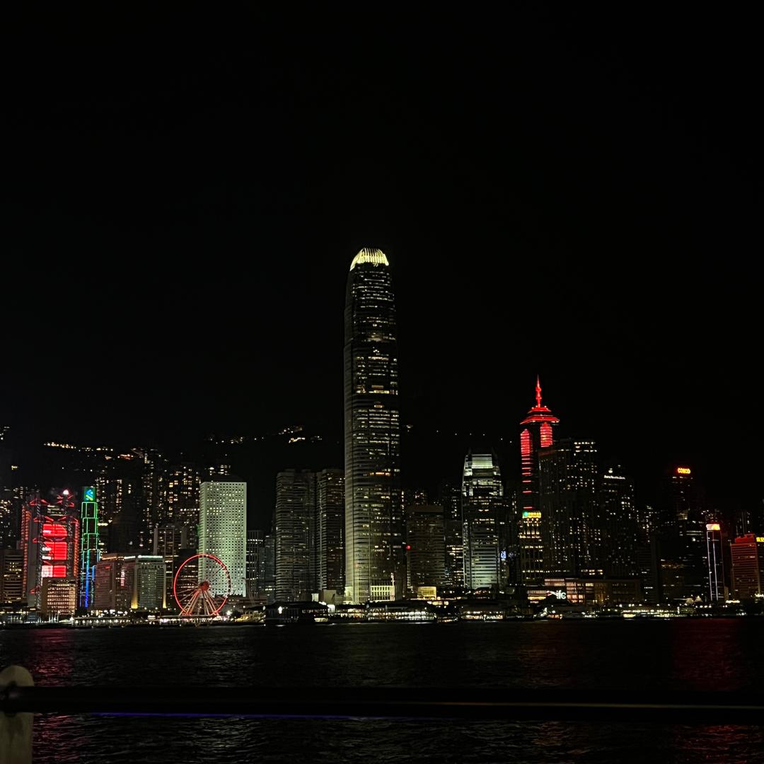 静水成玉