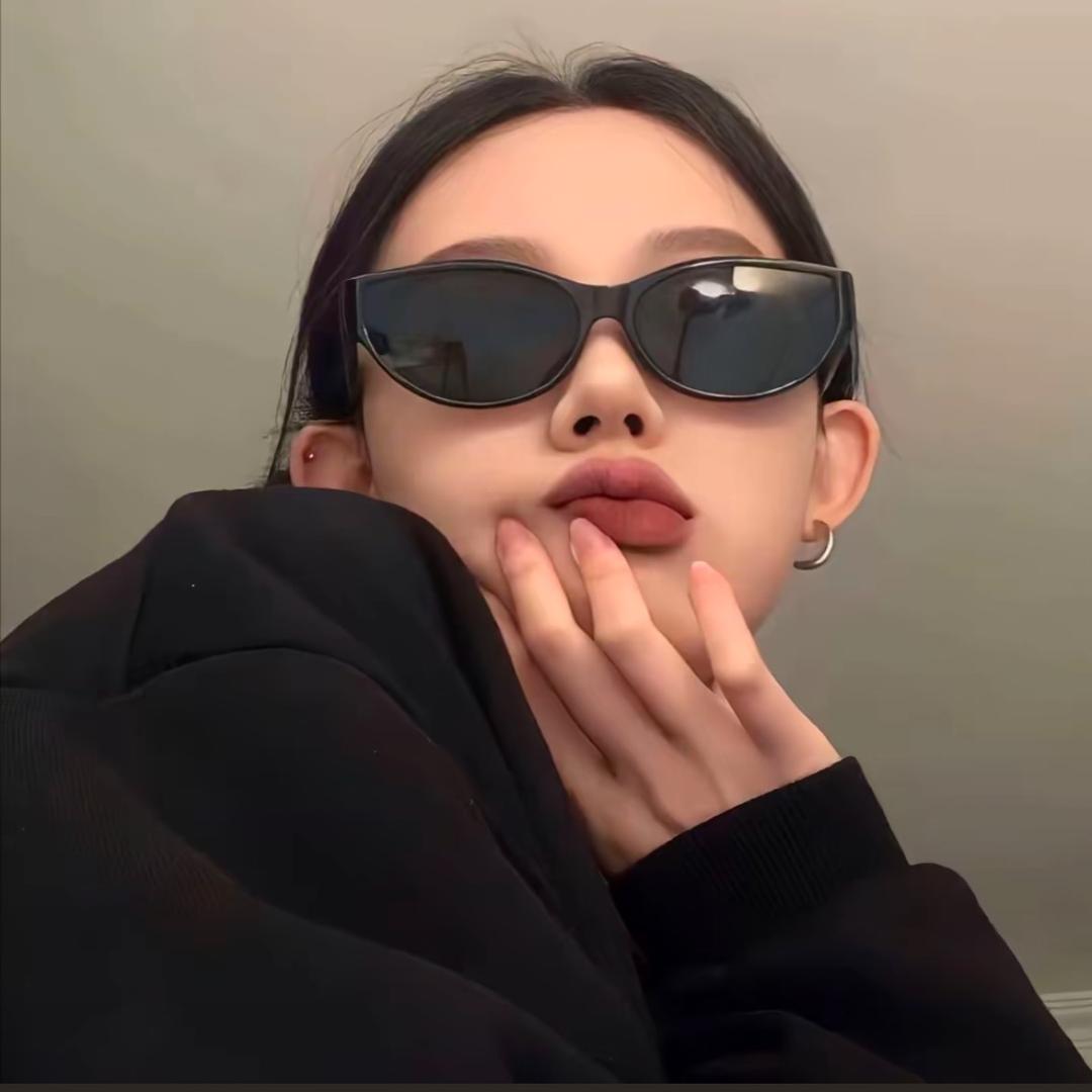 小K.